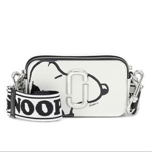 BLACK FRIDAY SALE Marc Jacobs Peanut Snapshot Bag